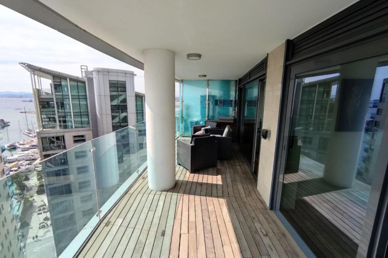 Seaside Serenity Oasis - High Floor - Stunning Views Gibraltar Exteriör bild