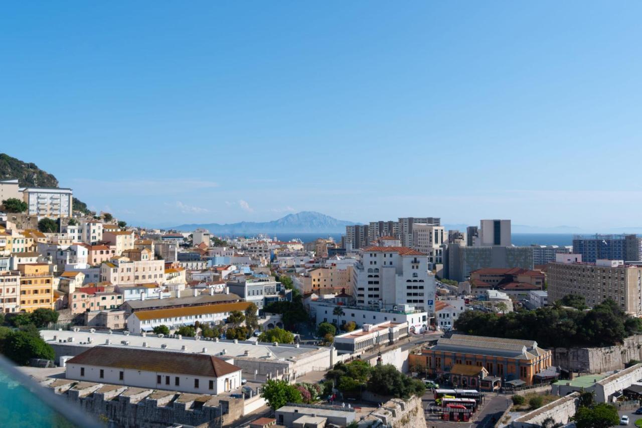 Seaside Serenity Oasis - High Floor - Stunning Views Gibraltar Exteriör bild